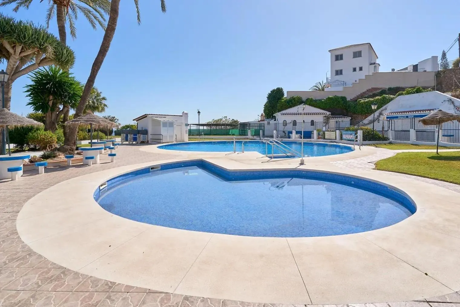 Stunning Views And Well Presented 2 Bed In Punta Lara Pc11 Villa Nerja Spain